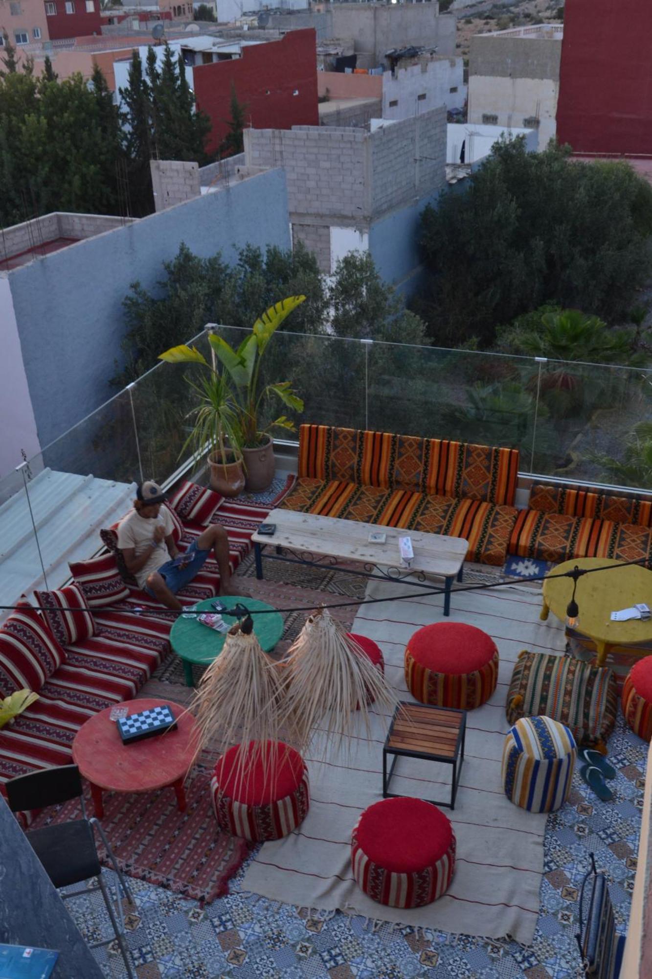 Albergue Playa Del Sol Surf House Tamraght Exterior foto
